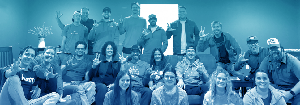 Image of YL alumni and staff